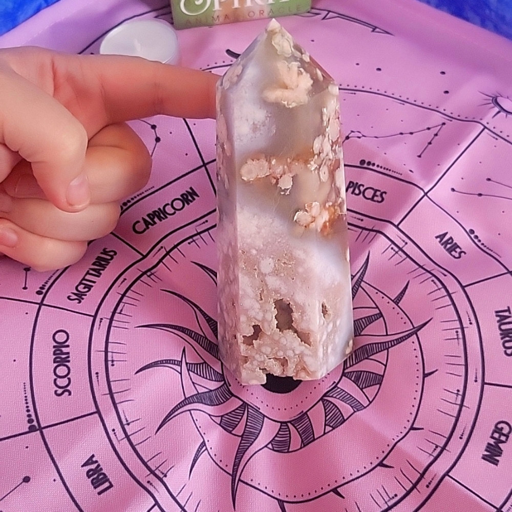 Druzy Flower Agate Tower